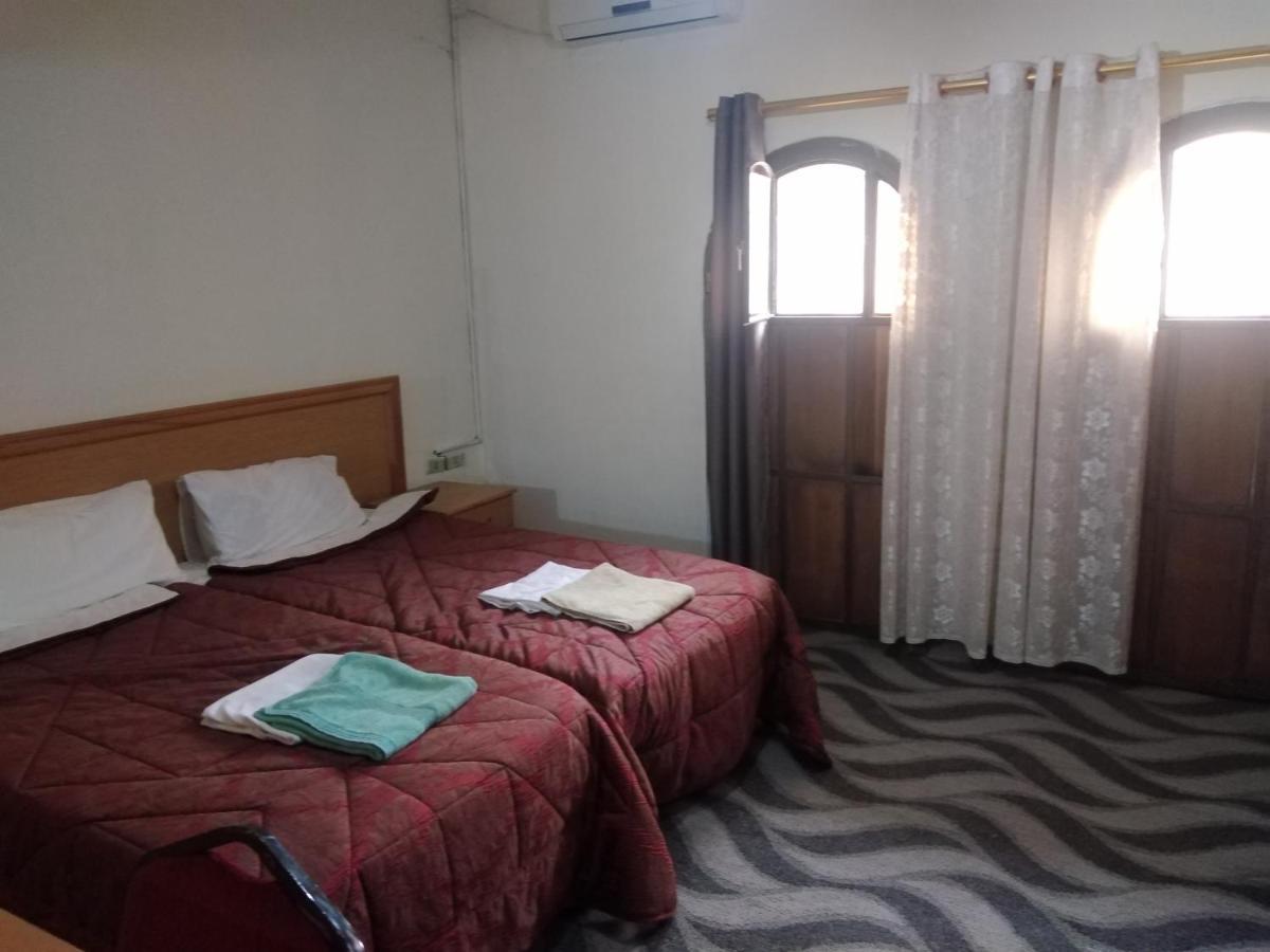 Queen Ayloa Hotel&Restaurant Мадаба Экстерьер фото